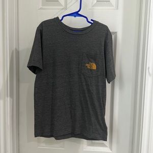 The North Face Boys Tshirt size M (10/12)
